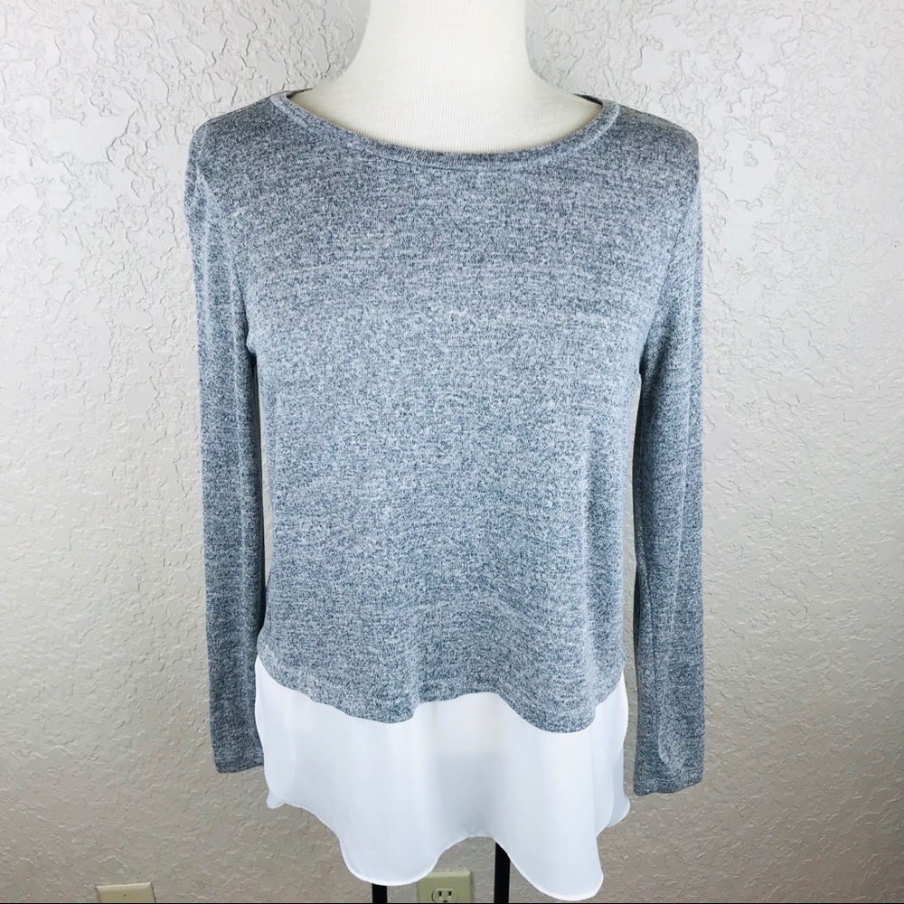 Loft Womens Super Soft Top Sz MP Sheer Flowy Bottom Button Back